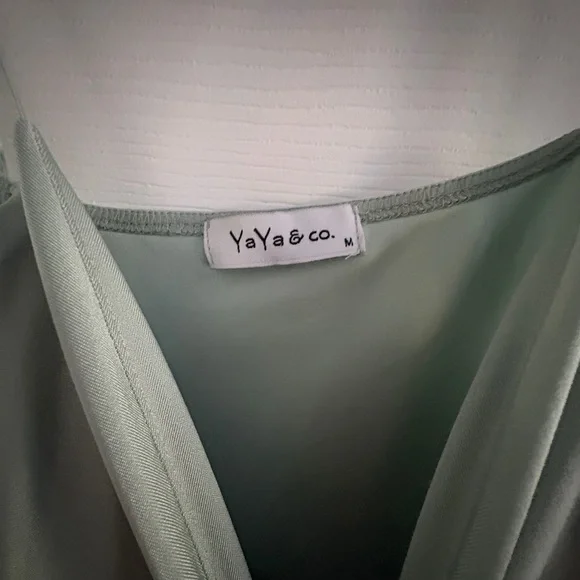 Prom and matching after prom dress (2 dresses) - medium/large - YaYa & Co - Picture 7 of 7